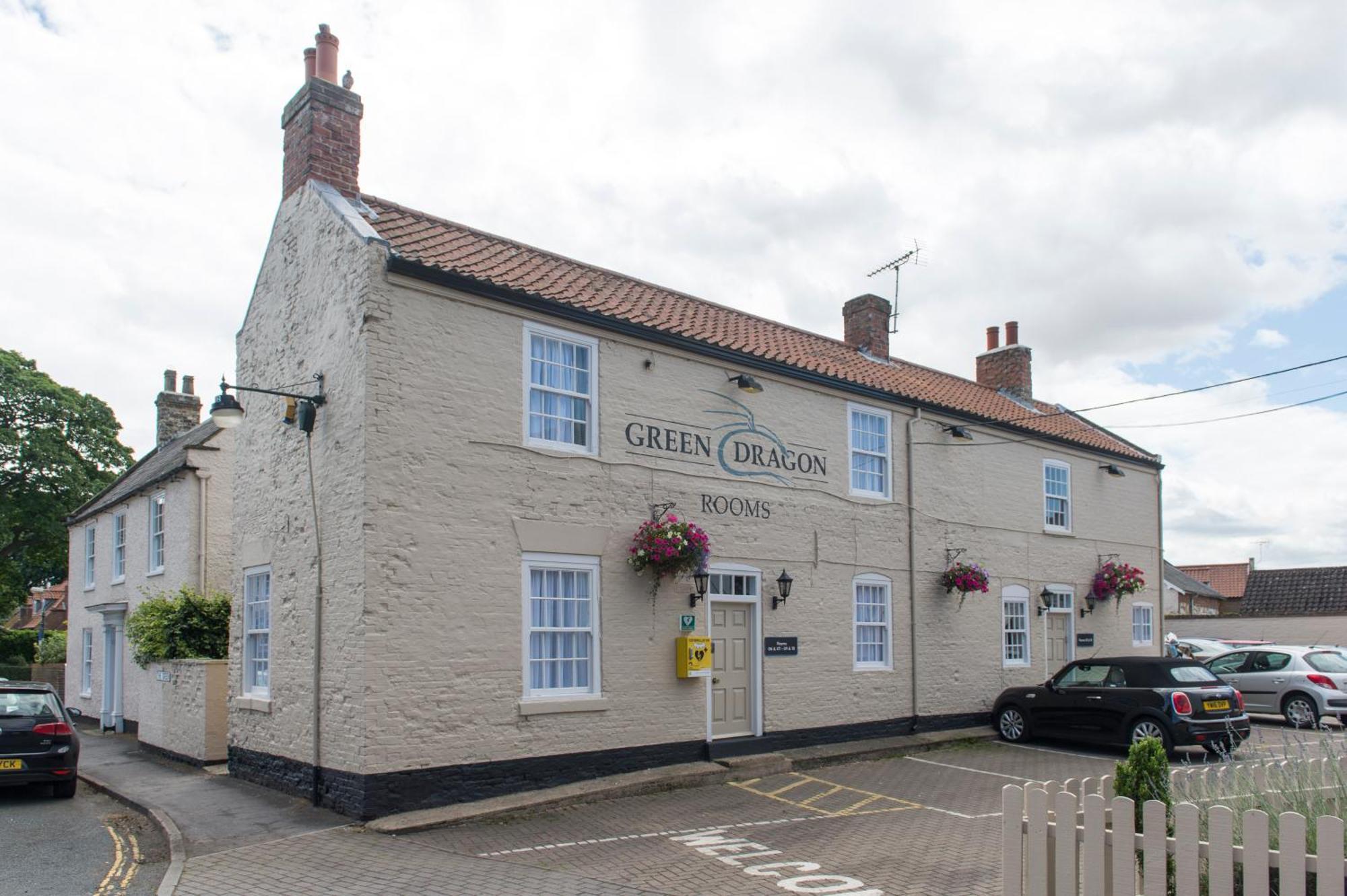 Green Dragon, Welton By Marston'S Inns South Cave Exterior foto